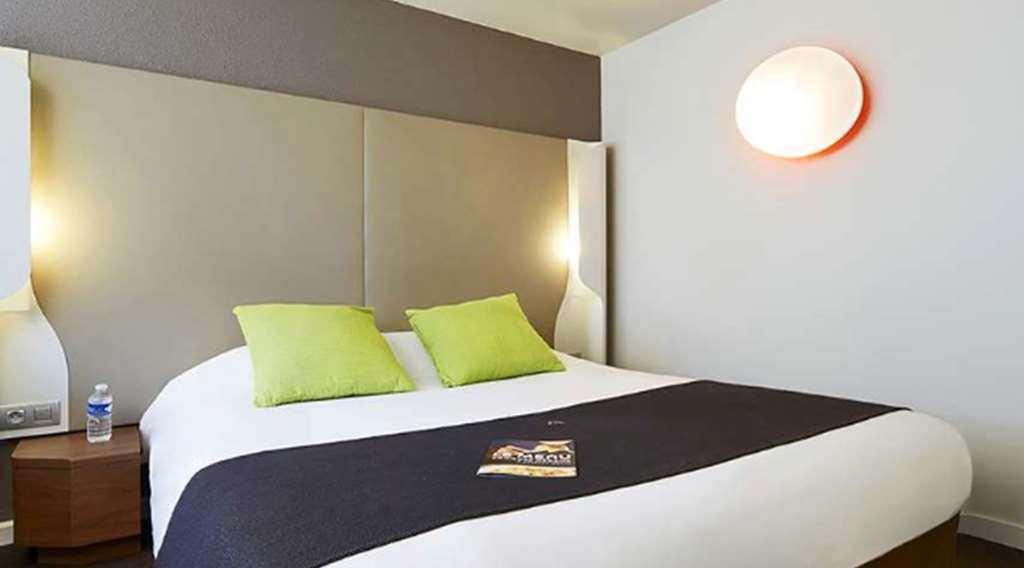 Campanile Prime - Nimes Centre Hotel Quarto foto