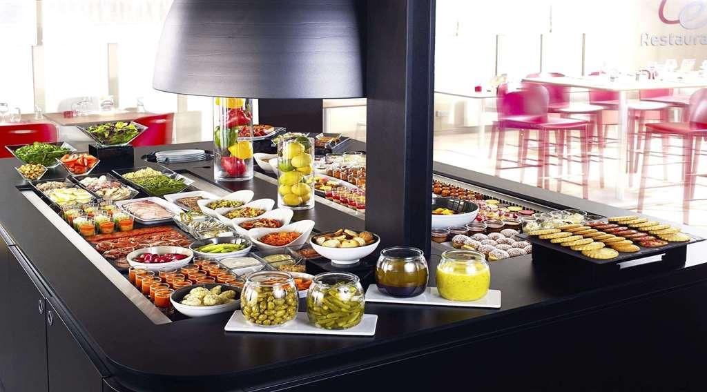 Campanile Prime - Nimes Centre Hotel Restaurante foto